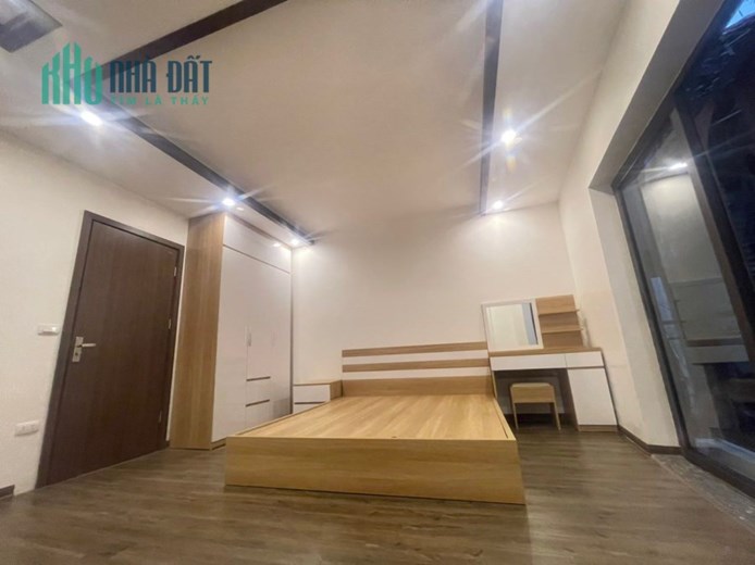 Bán Nhà Ngay ĐH Bách Khoa, Ngõ Thông, Kinh Doanh, Gần ô tô tránh, Gần Phố, Nhà Mới Ở Luôn