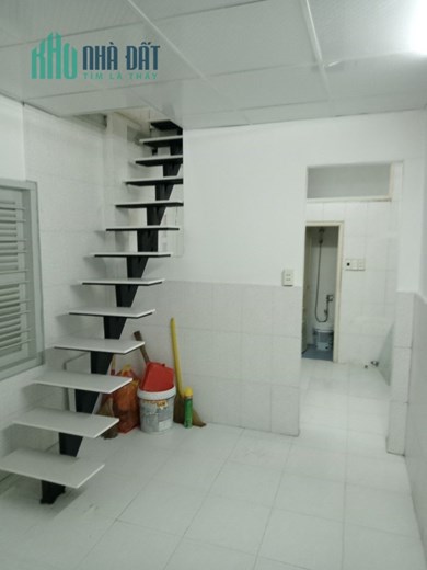 Nhà bán căn góc Hẻm ô tô Sư Vạn Hạnh P9Q5 - Giá : 4 Tỷ (TL)