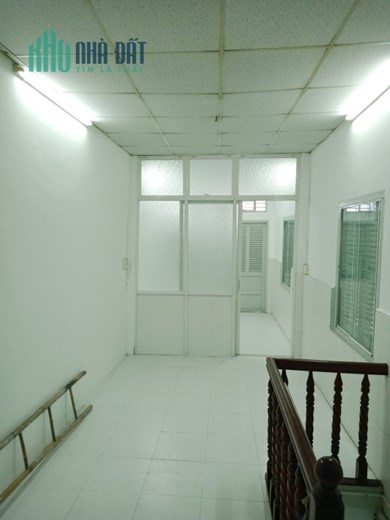 Nhà bán căn góc Hẻm ô tô Sư Vạn Hạnh P9Q5 - Giá : 4 Tỷ (TL)