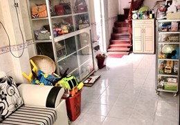 Nhà bán 2 tầng căn góc Cao Xuân Dục P12 Q8 - Giá : 4 tỷ