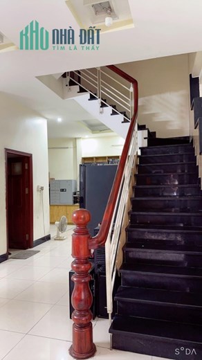 Căn Góc 2 mặt tiền hẻm Điện Biên Phủ ngay Cao Thắng, Quận 3, DT: 8x11m, 3 tầng, 19.8 tỷ