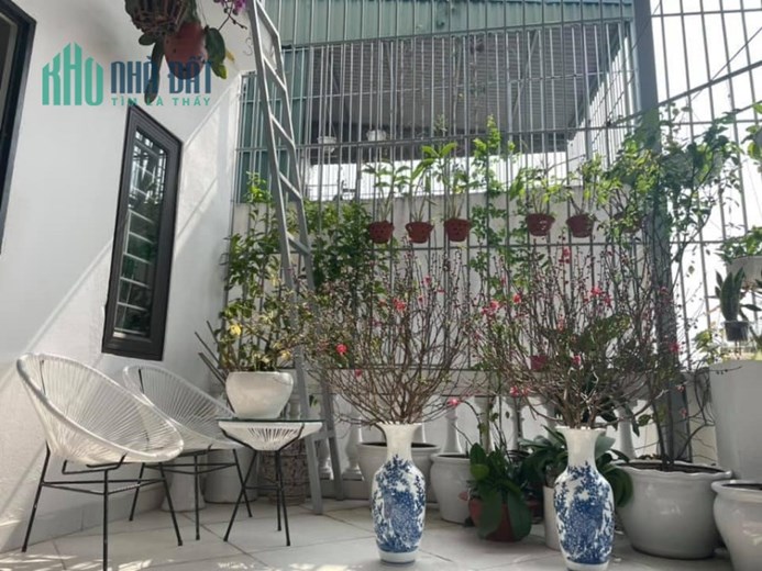 NHÀ ĐẸP PHỐ BỒ ĐỀ, DT 60M, 5T, GIÁ 5 TỶ 3, LÔ GÓC, NỘI THẤT SANG TRỌNG
