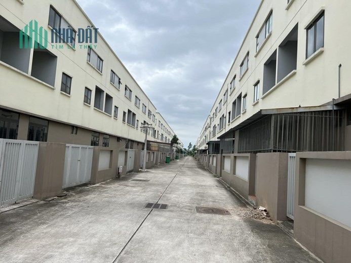 Bán shophouse 120m2 mặt tiền Hữu Nghị hướng Nam giá chỉ từ 9 tỷ