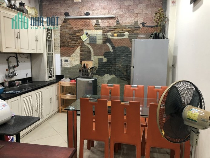 Cần bán gấp nhà ngõ phố Thái Hà, Trung Liệt, Đống Đa dt 45 m2 x 5 t đẹp giá 5 tỷ