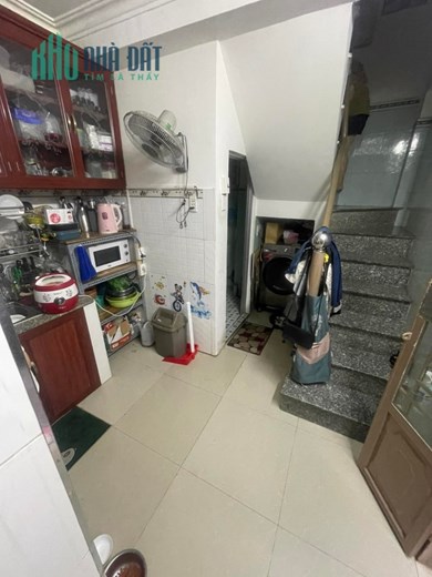BÁN NHÀ CĂN GÓC 2 MẶT THOÁNG QUẬN 7 CHỈ HƠN 3 TỶ 35M2