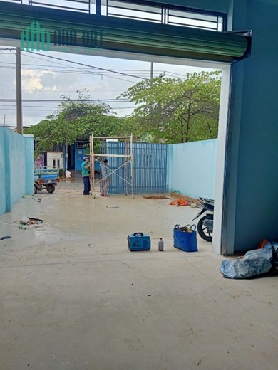 CHO THUÊ KHO XƯỞNG MỚI XÂY MẶT TIỀN ĐƯỜNG XÃ THỚI TAM THÔN, HUYỆN HÓC MÔN