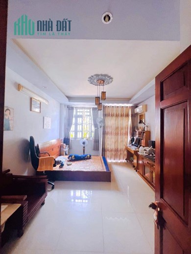 Bán nhà Mặt tiền Cư xá Đồng Tiến, Thành Thái, UBND Quận 10, 4x20m, 4T - 5PN, 15.5 tỷ