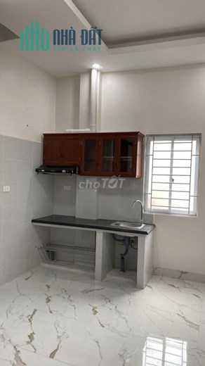 Cho thuê phòng căn hộ chung cư mini tại số 6 ngõ 102 Nguyễn Đình Hoàn, Nghĩa Đô, Cầu Giấy, Hà Nội.