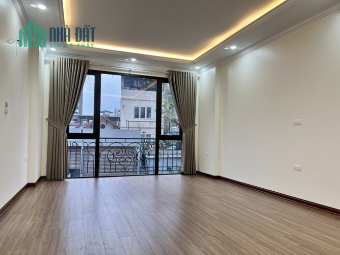 BÁN NHÀ THỤY KHÊ - TÂY HỒ, 6 TẦNG THANG MÁY, PHÂN LÔ Ô TÔ VÀO NHÀ