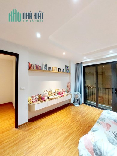 Vip. Nhà Phố Nguyễn Du, Hoàn Kiếm, tự xây, chuẩn 100%, 15m ra phố lớn. Diện tích 45m*5T*mặt tiền