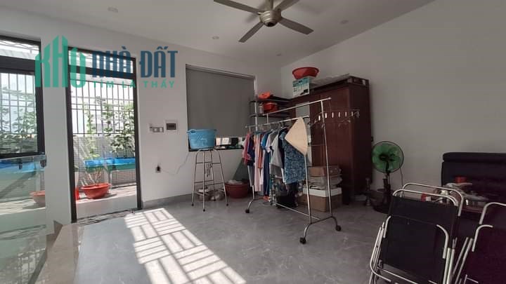 BÁN NHÀ MẶT TIỀN PHAN VĂN HỚN, BÀ ĐIỂM, HÓC MÔN, 145m2, Ngang 5m, thu 15 triệu/tháng, Nhỉnh 10 tỷ