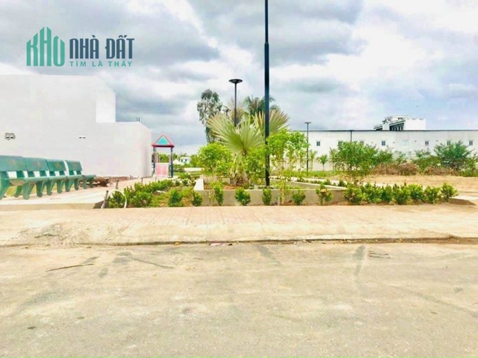 Cần Bán Gấp Nền 120m2 Đã Có Sẵn GPXD Ngân Hàng Hỗ Trợ Vay 70% Công Chứng Ngay