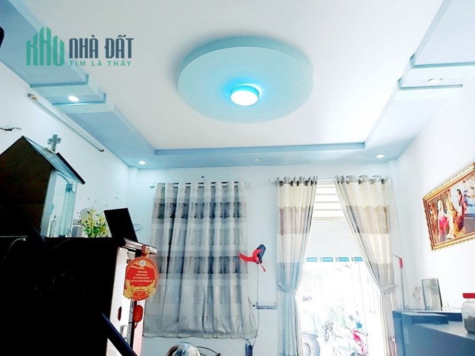 Nhà mới ngay chợ Tân Hương. Tân Phú. Giảm 450 triệu còn Nhỉnh 3 Tỷ.