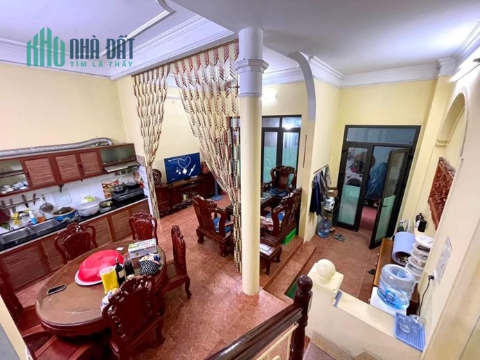 TRUNG TÂM MỸ ĐÌNH -NAM TỪ LIÊM - MỎ VÀNG TRONG LÀNG CHO THUÊ CĂN HỘ.  BÁN ĐẤT TẶNG NHÀ 5 TẦNG. CÁCH