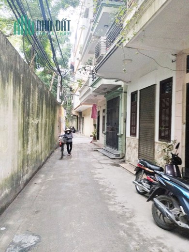 Bán gấp nhà Mặt Ngõ Rộng 3.4 tỷ - 136 Tây Sơn, 30mx4 Tầng, Ôto đỗ