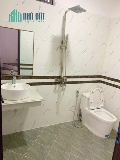 BÁN THU HỒI VỐN NHÀ THỤY KHUÊ – TÂY HỒ, 36M2, 5 TẦNG, 3 NGỦ