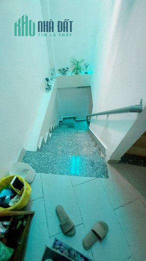 Lê Trọng Tấn. Tân Phú. Nhà nhỏ đầy đủ công năng. 30m2. Nhỉnh 2 Tỷ.