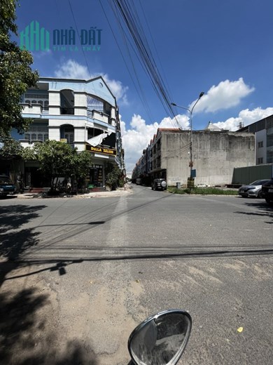 Chủ cần bán Nhà 3 Lầu, Ngay Đường N2, Thuộc KDC Phường Bửu Long, Biên Hòa, Đồng Nai.