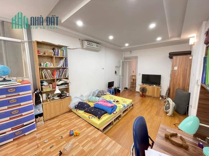 bán nhà đường Xuân Thủy - 35m2 x 3 tầng - nhà đẹp, ở luôn - lh 0364641141