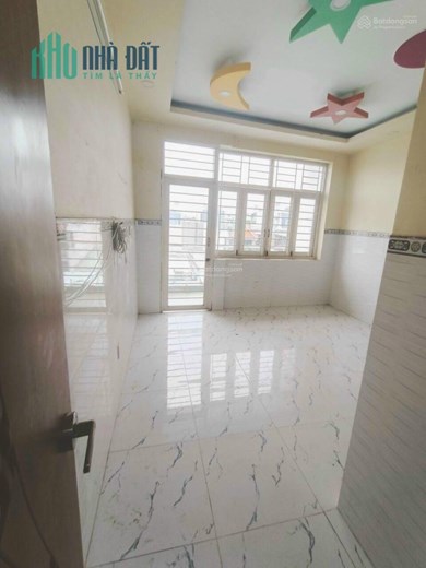 Bán gấp nhà 2 mt Dg số 24 – Lê văn Quới 4×26 nhà 3 lầu