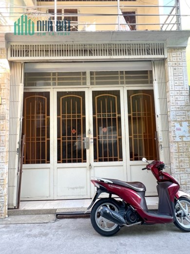 Cho thuê NNC 2 tầng 3PN hẻm ôtô đường Hưng Phú P10. Q8. Giá 10 triệu