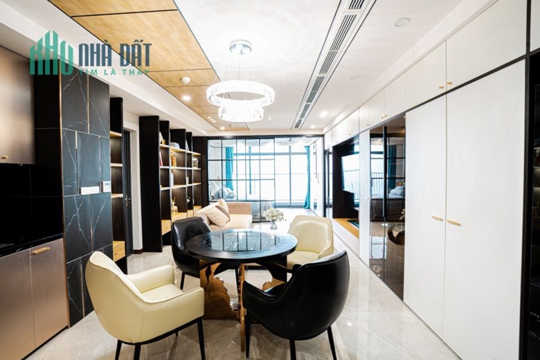 BÁN CHUNG CƯ 2 PHÒNG NGỦ 2 WC -100m2 TRUNG TÂM QUẬN CẦU GIẤY, TIỆN ÍCH NGẬP TRÀN GIÁ CHỈ NHỈNH 4 TỶ