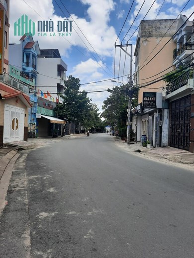 Bán nhà Mặt tiền, khu Tân Chánh Hiệp, quận 12, ngang 8,2m
