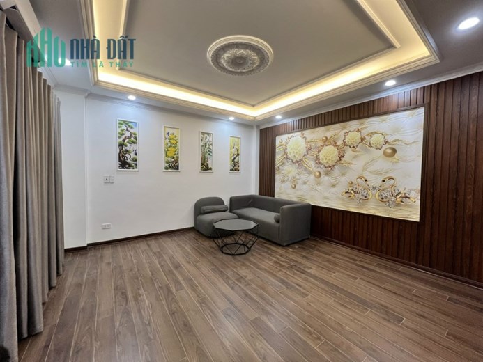 CỰC HIẾM NHÀ NGÕ 236 KHƯƠNG ĐÌNH, THANH XUÂN 6,5 TỶ, 32M2, 6 TẦNG, CÁCH PHỐ 40M