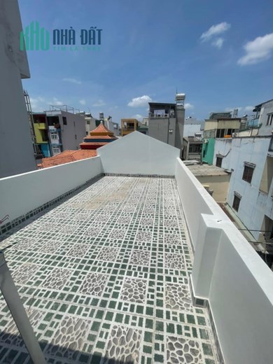 HXH TRÁNH - NGANG 6.2M HIẾM - NGAY VÒNG XOAY PHÚ LÂM - DT 100M2 NHỈNH 70TR/M2