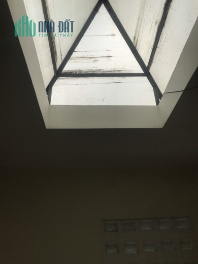 Hạ Giá Bán Gấp-Nhà 52m2,3Lầu, 3PN-Hẻm 8m-Ôtô Đỗ cửa,Nhỉnh xíu 6Tỷ