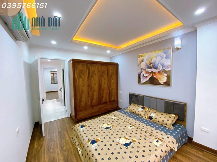 Bán nhà nam dư, Hoàng Mai 39m*5 tầng 6PN giá 3.35 Tỷ
