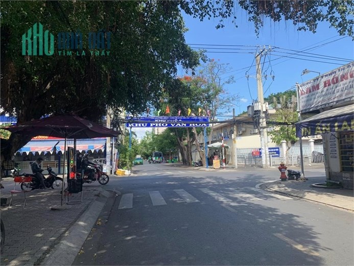 SIÊU PHẨM 9*21m GẤP BÁN GIÁ SIÊU RẼ NHẤT SÀI GÒN Q7