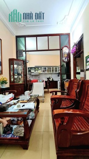 Bán nhà ngõ 211 -Thanh Xuân 68mx4 Tầng-4PN-ngõ thông-cách ô tô 10m-GIÁ 6.5  tỷ-ở ngay