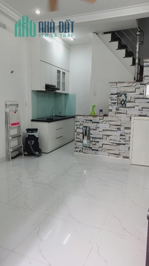 Bán gấp nhà Đường Bùi Thị Xuân Tân Bình giá chỉ nhỉnh hơn 3 tỷ