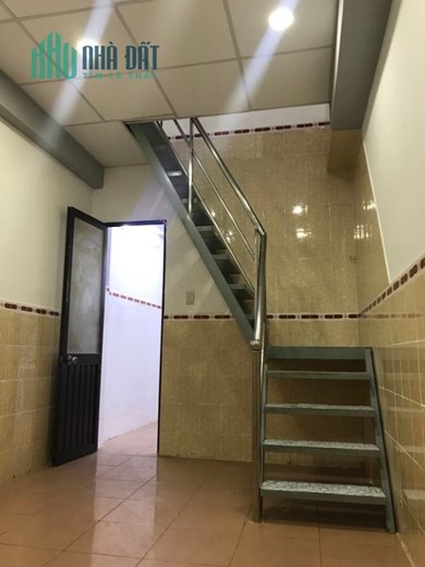 Bán nhà đường Xô Viết Nghệ Tĩnh quận Bình Thạnh diện tích 32 m2 thương lượng