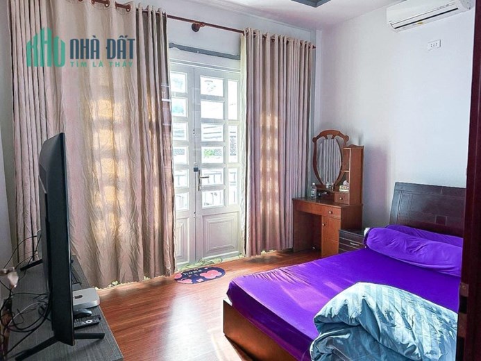 Bán nhà đường Đinh Bộ Lĩnh quận Bình Thạnh diện tích 49 m2 giá thương lượng