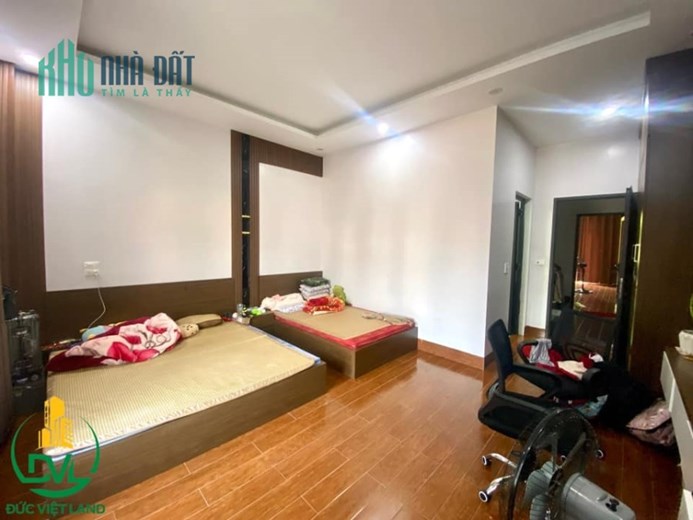 Giảm giá cực sâu , bán gấp căn nhà 3 tầng 1 tum đã hoàn thiện nội thất siêu đẹp.
 MÔ TẢ VỊ