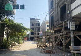 Bán nhà Bát Phúc (Tổ 1 KĐT Tân Tây Đô), Đan Phượng. 43m2; 5 tầng; MT5m; giá 5.46 tỷ. Phương