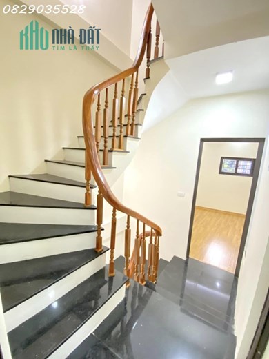 Bán nhà nam dư, Hoàng Mai 39m*5 tầng giá 3.35 Tỷ