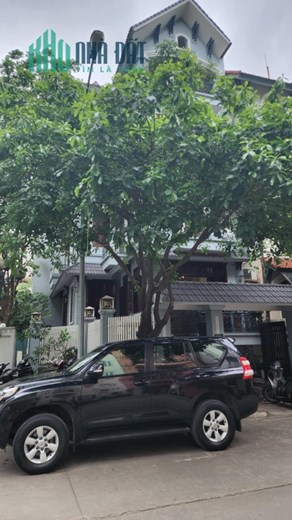 (NGỘP BANK)-Bán Bất chấp Biệt thự LÔ GÓC Hoàng Ngân 112m/ 5Tầng/MT 6.5m- 38 Tỷ