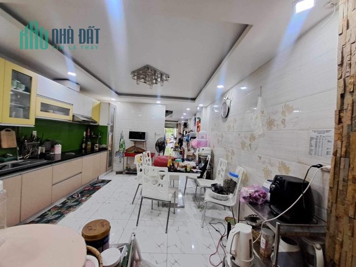 B.án nhà Mặt Tiền Bế Văn Đàn, P14 Tân Bình, 71m2(4x18), 5 Tầng, Chỉ 14T.