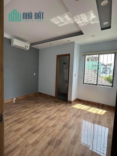 .Nhà Trần Cao Vân, góc kiệt 3m, 57m2, 2.5 tầng đẹp, 2.5 tỷ