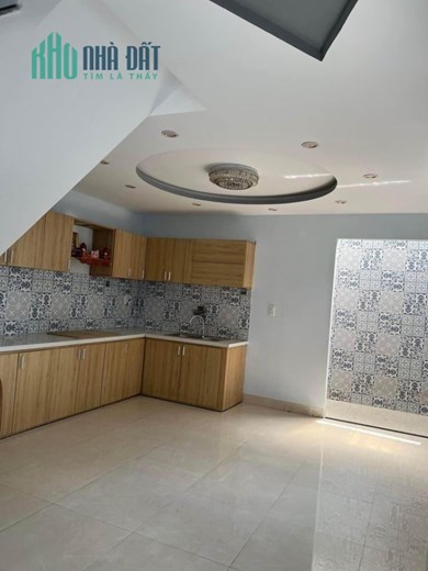 .Nhà Trần Cao Vân, góc kiệt 3m, 57m2, 2.5 tầng đẹp, 2.5 tỷ