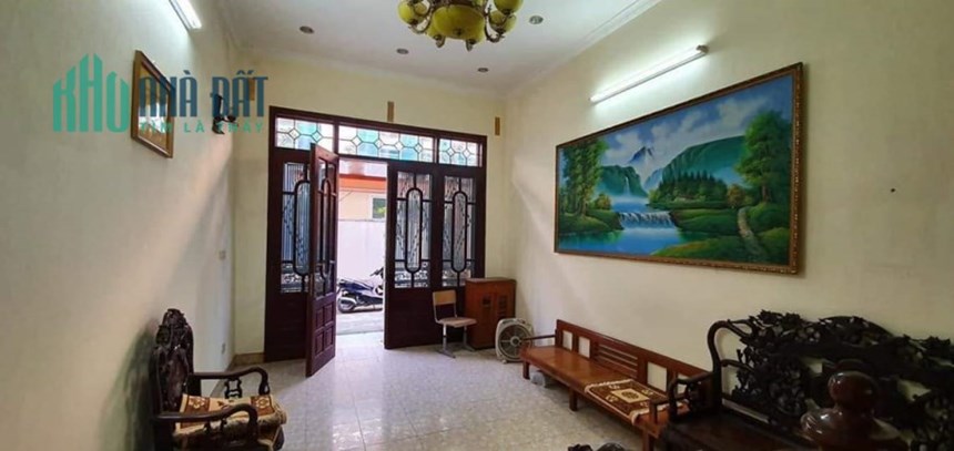 Bán nhà Tô Hiệu- Hà Đông, 40m x 2 tầng, ngõ thông, oto đó cửa, giá chỉ 4 tỷ.