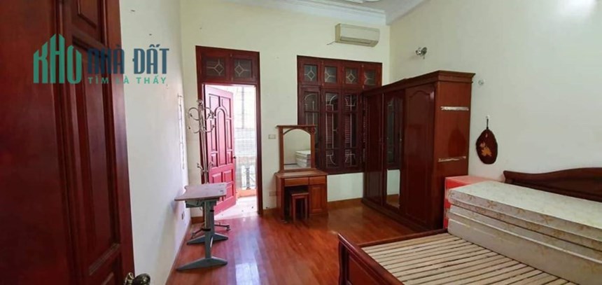 Bán nhà Tô Hiệu- Hà Đông, 40m x 2 tầng, ngõ thông, oto đó cửa, giá chỉ 4 tỷ.