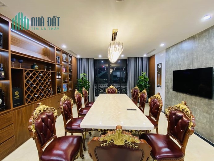 BÁN NHÀ XÃ ĐÀN, ĐỐNG ĐA, TẶNG NỘI THẤT, 55M2 5T MT6M, GIÁ 5.5 TỶ