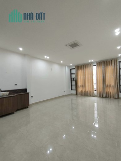 85m Mặt Tiền 9m Giá 6.2 Tỷ Phố Đội Cấn. Lô Góc 3 Thoáng Giá Ngộp Thở. Chính Chủ Cần Bán Gấp