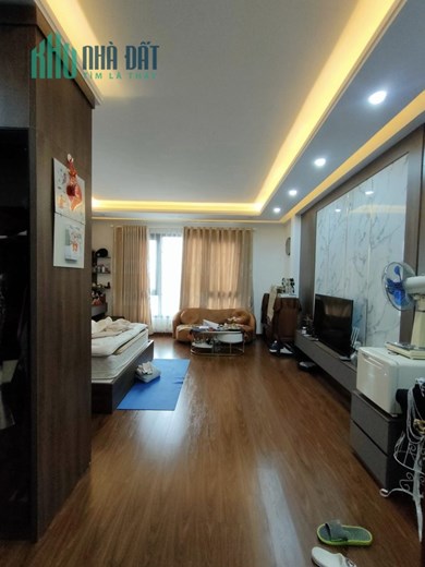 85m Mặt Tiền 9m Giá 6.2 Tỷ Phố Đội Cấn. Lô Góc 3 Thoáng Giá Ngộp Thở. Chính Chủ Cần Bán Gấp