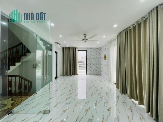 80m Mặt Tiền 8m Tòa Nhà 8 Tầng Thang Máy Đường Bưởi Ba Đình. Ngõ To Như Phố Kinh Doanh Đỉnh. Chủ
