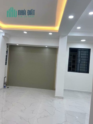 🔴 Cạnh Quận 1 30m2 Hoàng Diệu, Quận 4 4,3 tỷ🔴